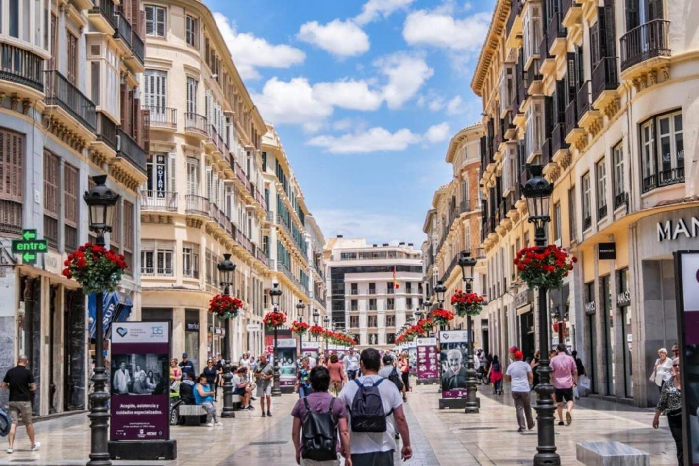 Cosy Apartment In Malaga Centro - Tcm Exteriör bild